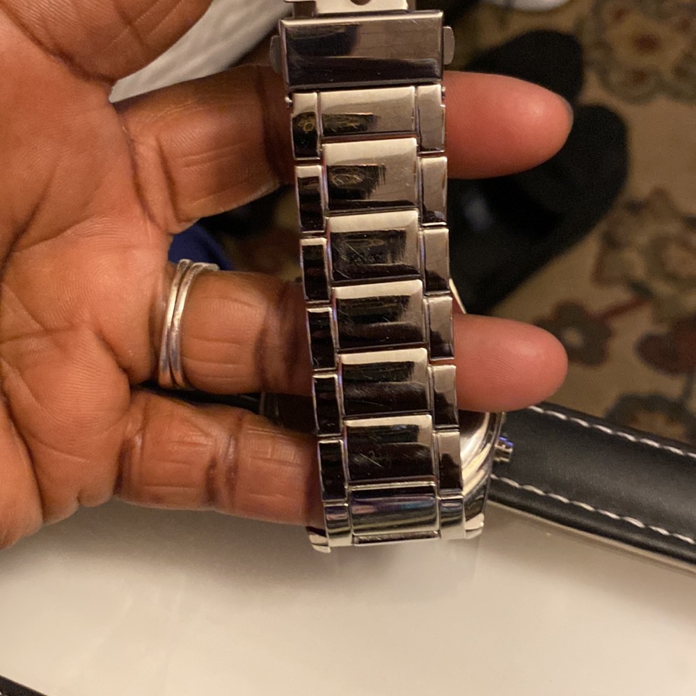 Man’sWatch - Picture 7 of 7